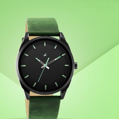 Fastrack Men Black Brass Dial & Green Leather Straps Analogue Watch 3273NL01