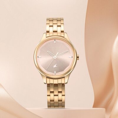 Fastrack STUNNERS 1.0 Women Rose Gold-To...