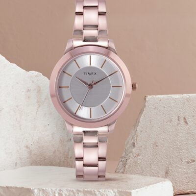 Timex Women Silver-Toned Dial & Ros...