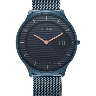 Titan Men Dial & Stainless Steel Bracelet Style Straps Analogue Watch 1843QM01